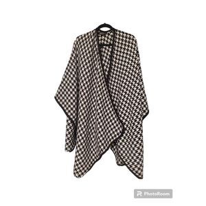 Women's Charlotte Daniel Polyester Fringe Multicolor Poncho Top Sweater One SZ